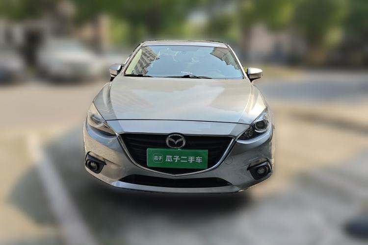 Used Mazda 3 Axela 2014 Sedan 1.5L Automatic Luxury Model Front
