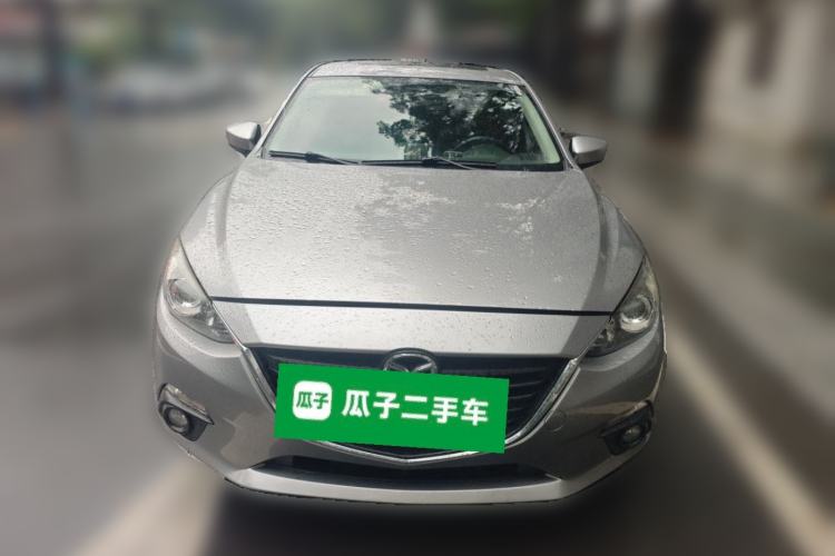 Used Mazda 3 Axela 2014 Hatchback 2.0L Automatic Sport Model Front