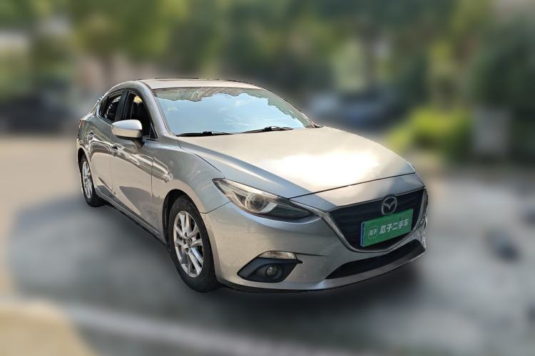 Used Mazda 3 Axela 2014 Sedan 1.5L Automatic Luxury Model Front Right 45 Deg