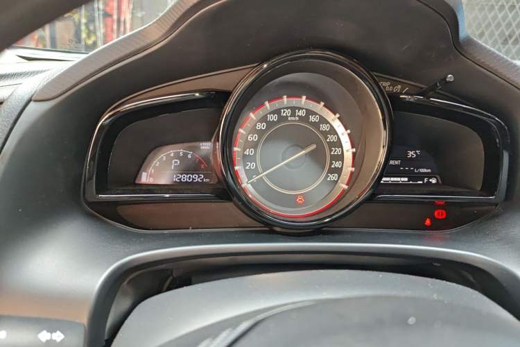 Used Mazda 3 Axela 2014 Hatchback 1.5L Automatic Luxury Model Instrument Cluster