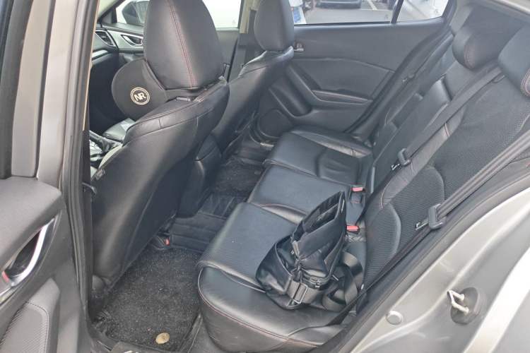 Used Mazda 3 Axela 2014 Hatchback 2.0L Automatic Flagship Model Left Rear Seat