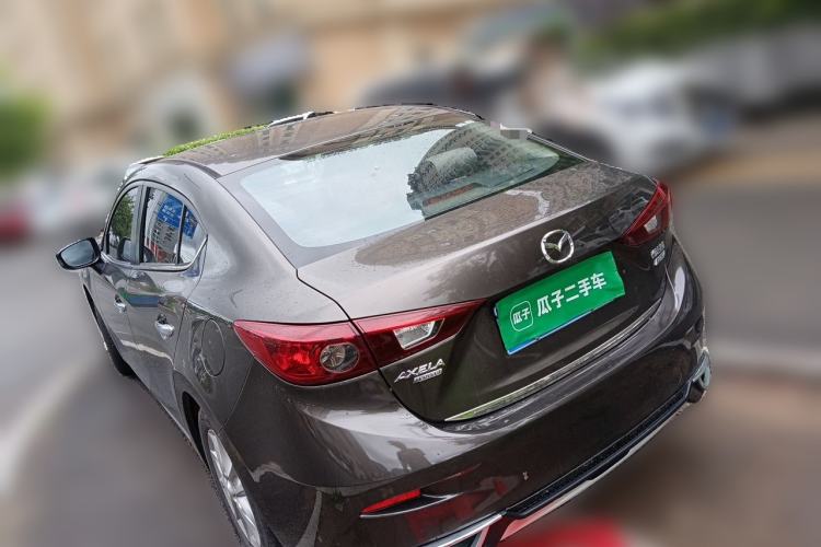 Used Mazda 3 Axela 2014 Sedan 1.5L Automatic Comfort Model Rear Left 45 Deg