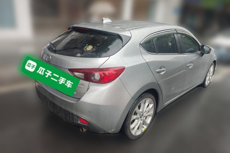 Used Mazda 3 Axela 2014 Hatchback 2.0L Automatic Sport Model Rear Right 45 Deg