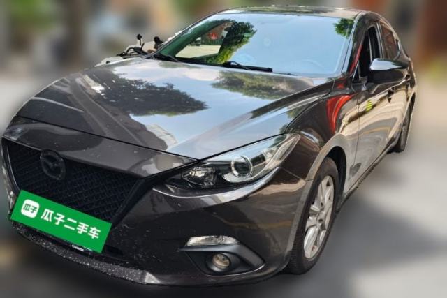Used Mazda 3 Axela 2014 Hatchback 1.5L Automatic Luxury Model