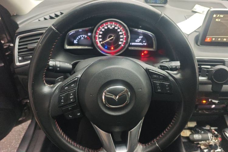 Used Mazda 3 Axela 2014 Hatchback 2.0L Automatic Sport Model Steering Wheel