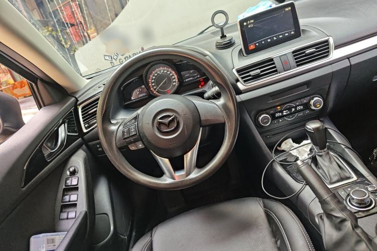 Used Mazda 3 Axela 2014 Hatchback 1.5L Automatic Luxury Model Steering Wheel