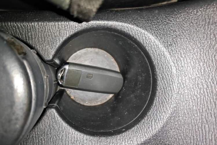 Used Mazda 3 Axela 2014 Sedan 2.0L Automatic Flagship Model Vehicle Key