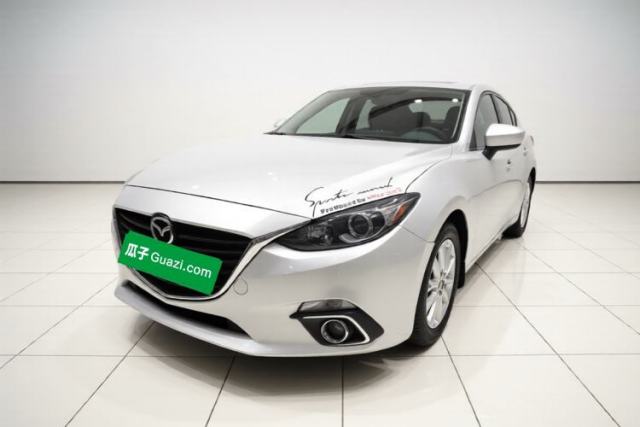 Mazda 3 Axela 2014 Sedan 1.5L Automatic Luxury Model usado