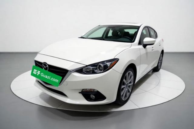 Mazda 3 Axela 2014 Sedan 2.0L Automatic Sport Model usado