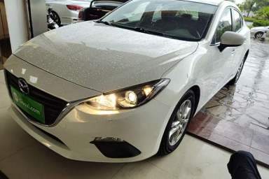 Used Mazda 3 Axela 2014 Sedan 1.5L Manual Comfort Model