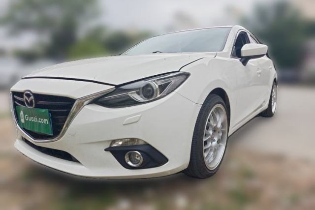 Used Mazda 3 Axela 2014 Hatchback 2.0L Automatic Flagship Model