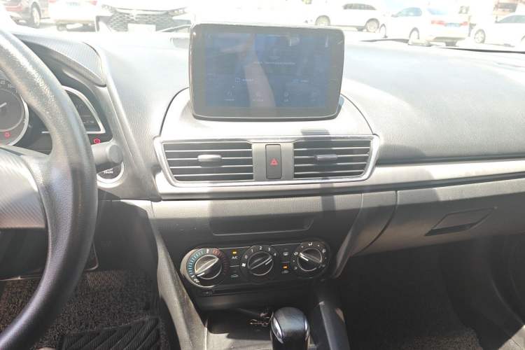 Used Mazda 3 Axela 2014 Sedan 1.5L Automatic Comfort Model Audio And AC Panel