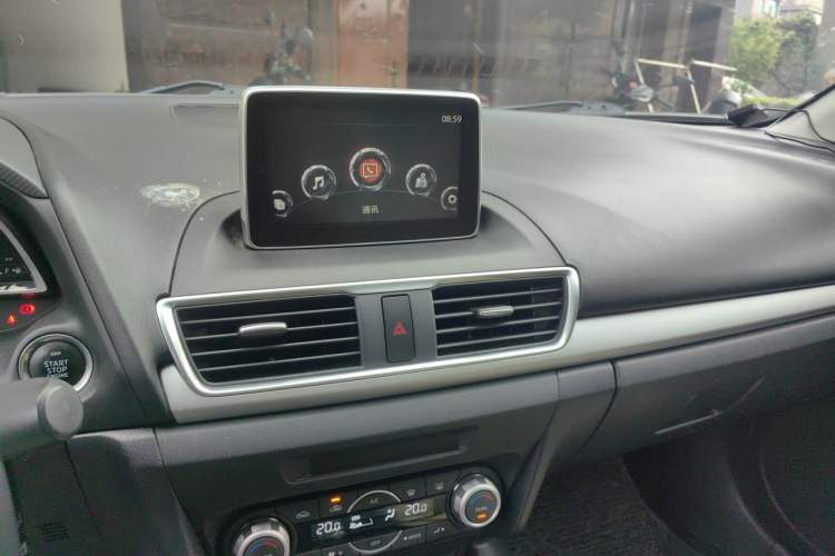 Used Mazda 3 Axela 2014 Sedan 2.0L Automatic Sport Model Audio And AC Panel