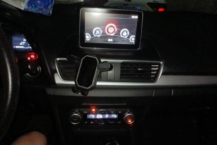 Used Mazda 3 Axela 2014 Sedan 1.5L Automatic Luxury Model Audio And AC Panel