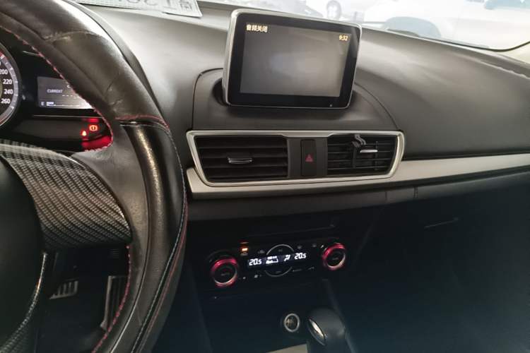 Used Mazda 3 Axela 2014 Sedan 1.5L Automatic Luxury Model Audio And AC Panel
