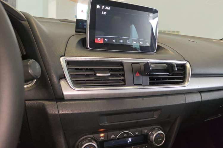 Used Mazda 3 Axela 2014 Sedan 2.0L Automatic Sport Model Audio And AC Panel