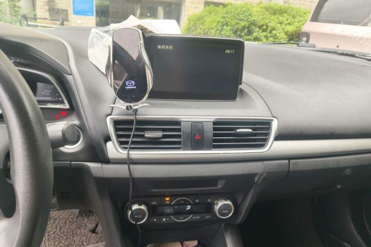 Used Mazda 3 Axela 2014 Sedan 1.5L Automatic Luxury Model Audio And AC Panel