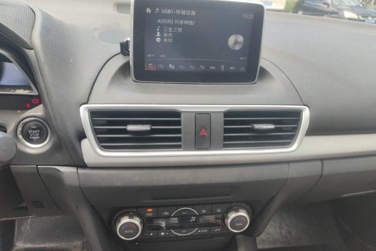 Used Mazda 3 Axela 2014 Sedan 2.0L Automatic Sport Model Audio And AC Panel