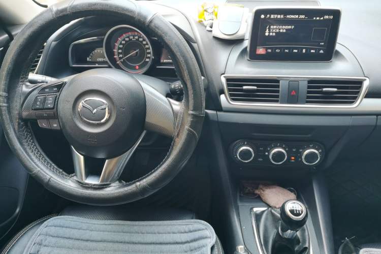 Used Mazda 3 Axela 2014 Hatchback 1.5L Manual Comfort Model Audio And AC Panel