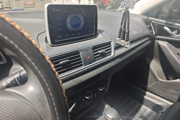 Used Mazda 3 Axela 2014 Sedan 1.5L Automatic Comfort Model Audio And AC Panel