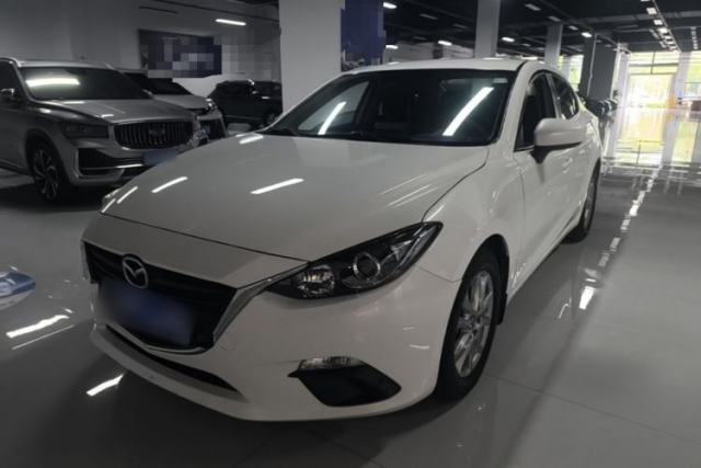 Used Mazda 3 Axela 2014 Sedan 1.5L Automatic Comfort Model