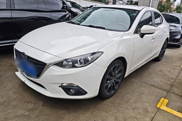 Used Mazda 3 Axela 2014 Sedan 2.0L Automatic Sport Model