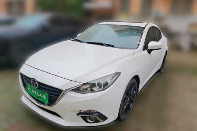 Used Mazda 3 Axela 2014 Sedan 2.0L Automatic Sport Model