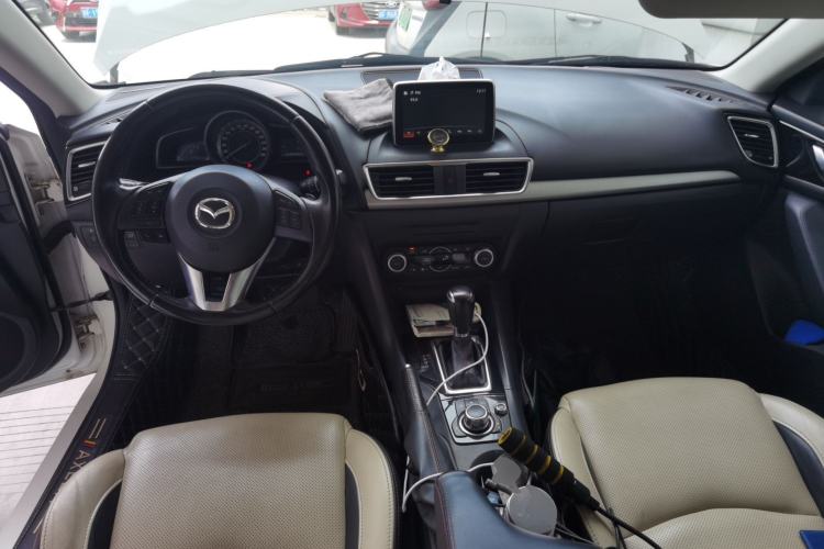Used Mazda 3 Axela 2014 Sedan 2.0L Automatic Sport Model Center Console
