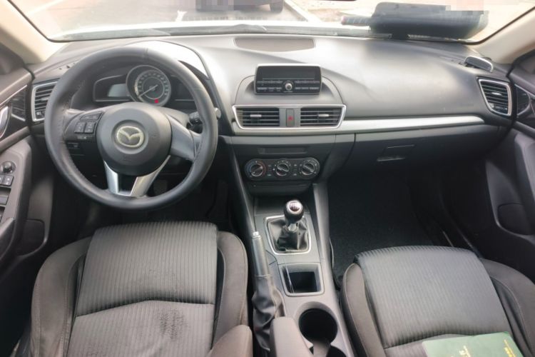 Used Mazda 3 Axela 2014 Sedan 1.5L Manual Comfort Model Center Console