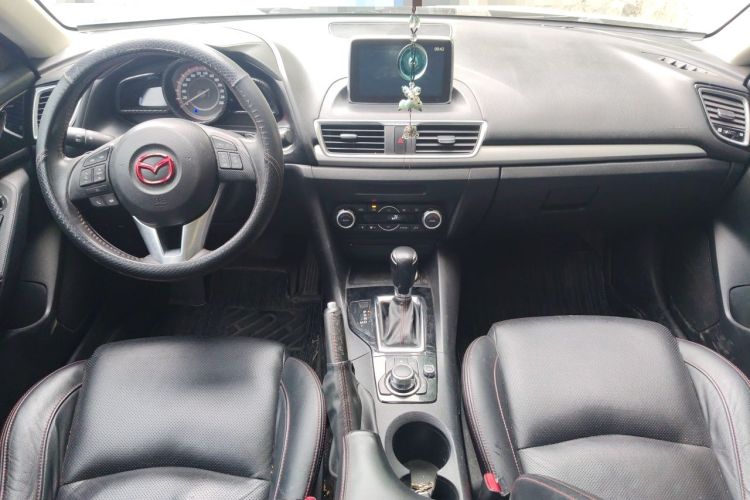 Used Mazda 3 Axela 2014 Sedan 2.0L Automatic Sport Model Center Console