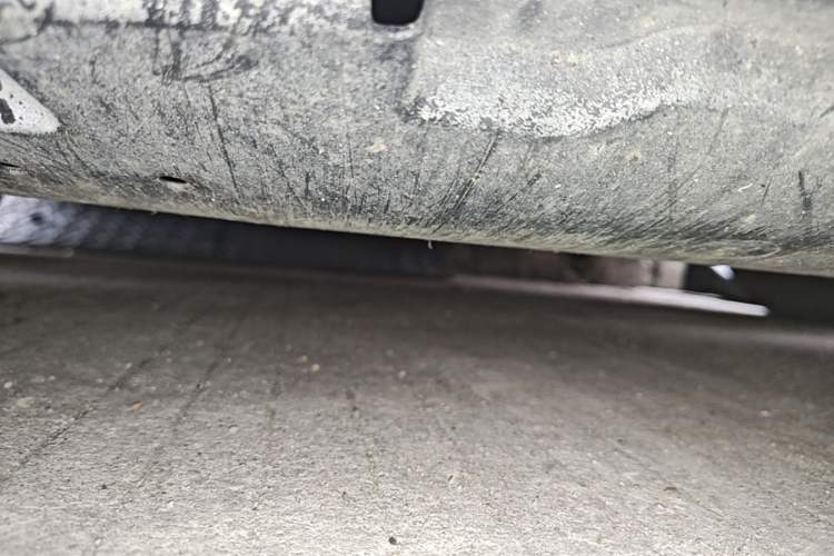 Used Mazda 3 Axela 2014 Sedan 1.5L Automatic Comfort Model Chassis Front