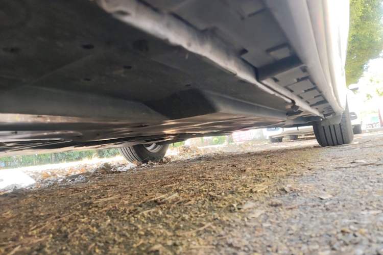 Used Mazda 3 Axela 2014 Sedan 1.5L Automatic Comfort Model Chassis Front Left