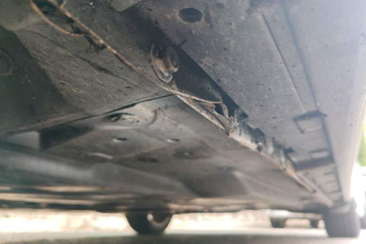 Used Mazda 3 Axela 2014 Sedan 2.0L Automatic Sport Model Chassis Front Left