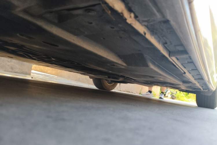 Used Mazda 3 Axela 2014 Sedan 1.5L Automatic Comfort Model Chassis Front Left
