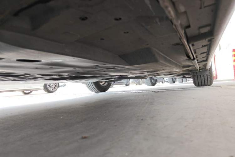 Used Mazda 3 Axela 2014 Sedan 1.5L Automatic Luxury Model Chassis Front Left