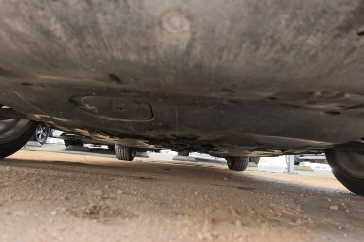 Used Mazda 3 Axela 2014 Hatchback 2.0L Automatic Flagship Model Chassis Front