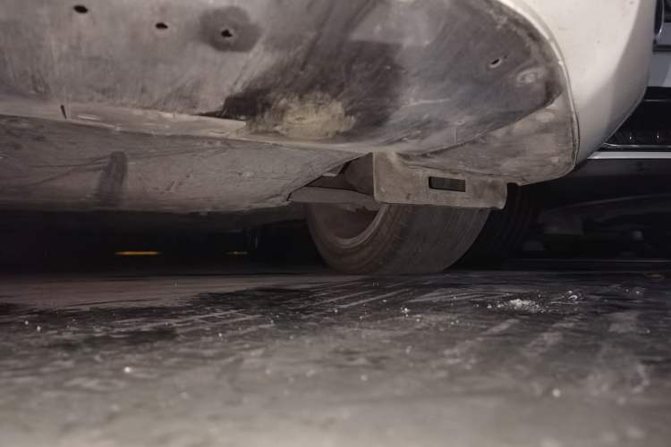Used Mazda 3 Axela 2014 Sedan 2.0L Automatic Flagship Model Chassis Front Right