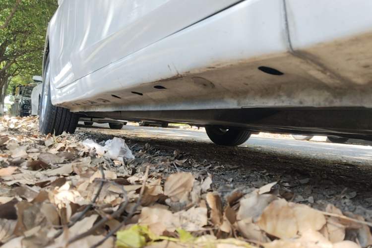Used Mazda 3 Axela 2014 Sedan 1.5L Automatic Comfort Model Chassis Front Right