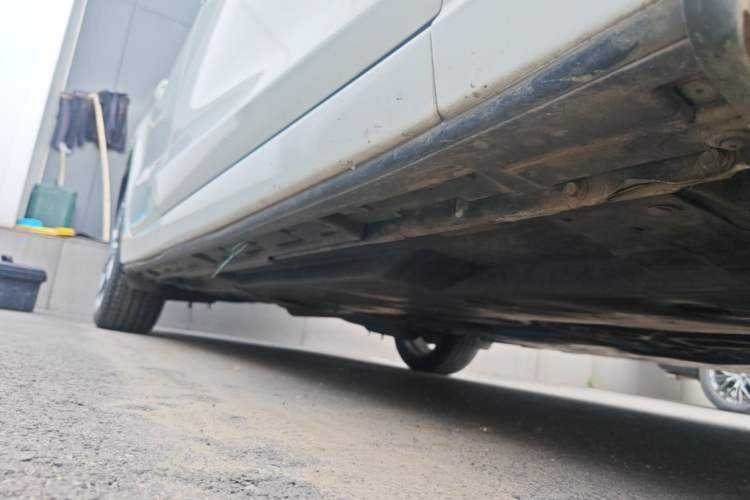 Used Mazda 3 Axela 2014 Sedan 2.0L Automatic Sport Model Chassis Front Right