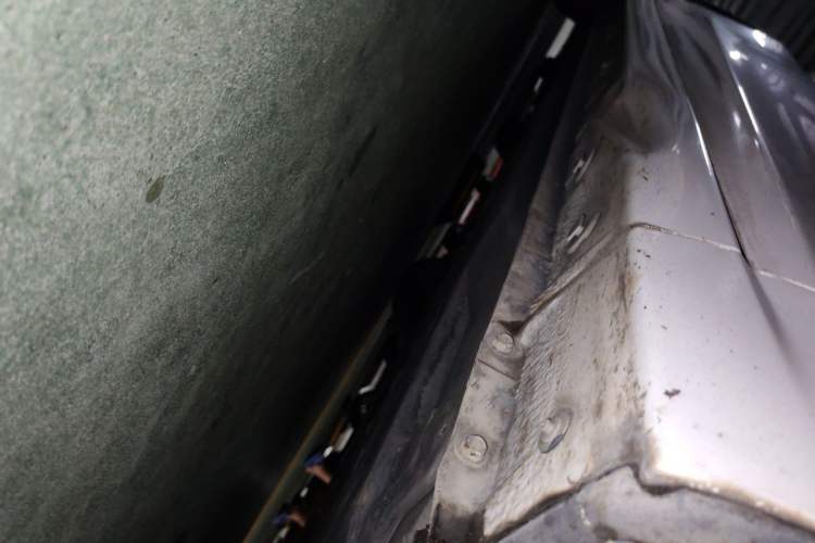 Used Mazda 3 Axela 2014 Sedan 1.5L Automatic Comfort Model Chassis Front Right
