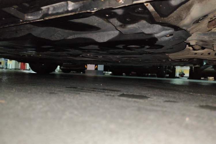 Used Mazda 3 Axela 2014 Sedan 1.5L Automatic Luxury Model Chassis Front Right