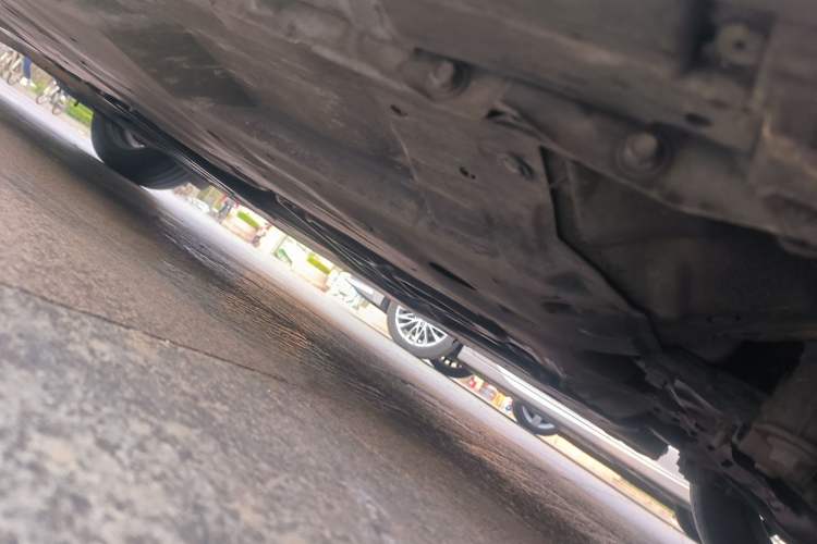Used Mazda 3 Axela 2014 Sedan 1.5L Automatic Comfort Model Chassis Front Right
