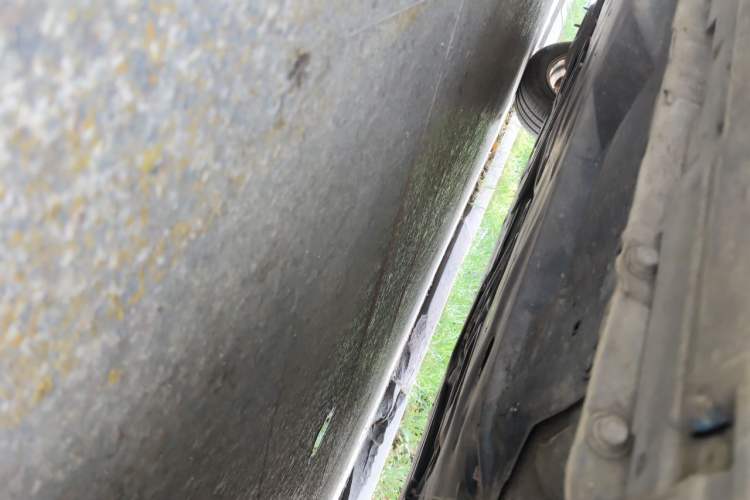 Used Mazda 3 Axela 2014 Sedan 1.5L Manual Comfort Model Chassis Front Right