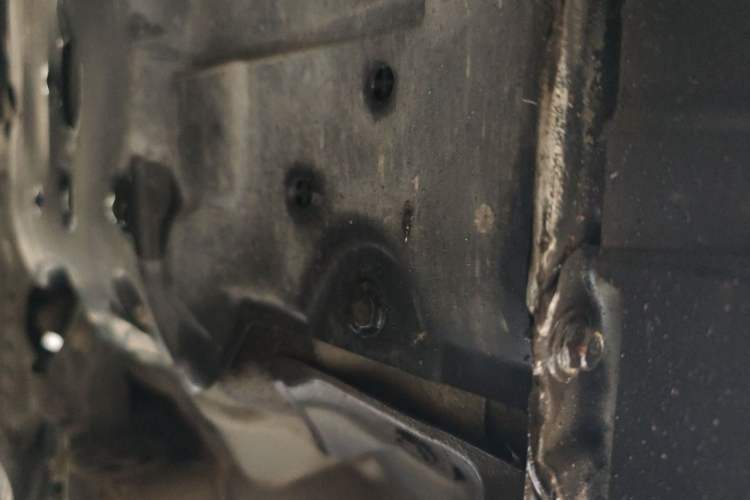 Used Mazda 3 Axela 2014 Sedan 1.5L Automatic Comfort Model Chassis Front Right