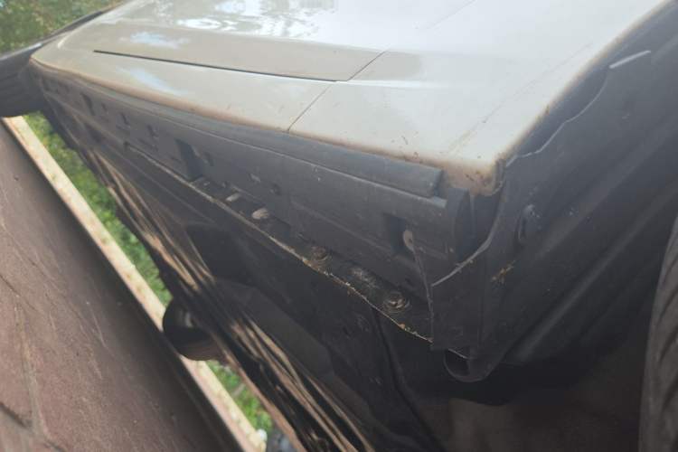 Used Mazda 3 Axela 2014 Sedan 1.5L Automatic Comfort Model Chassis Front Right
