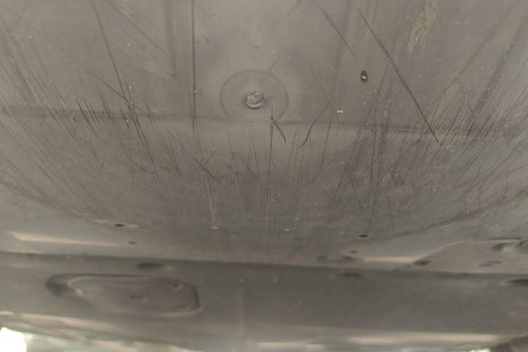 Used Mazda 3 Axela 2014 Sedan 1.5L Automatic Comfort Model Chassis Front