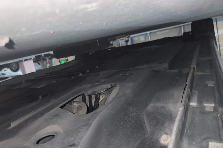 Used Mazda 3 Axela 2014 Sedan 2.0L Automatic Sport Model Chassis Rear Left