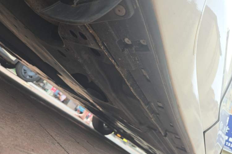 Used Mazda 3 Axela 2014 Sedan 1.5L Automatic Comfort Model Chassis Rear Right
