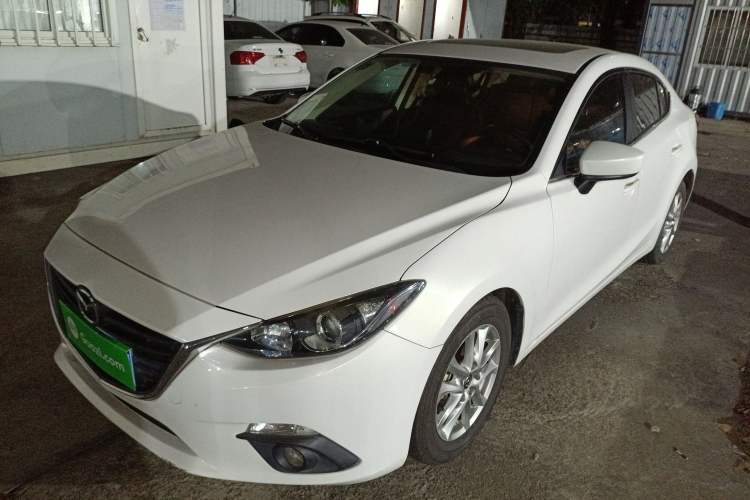 Used Mazda 3 Axela 2014 Sedan 1.5L Automatic Luxury Model Guazi used car, China used car export, Used car for sale, Used  cars, Cheapest cars for sale