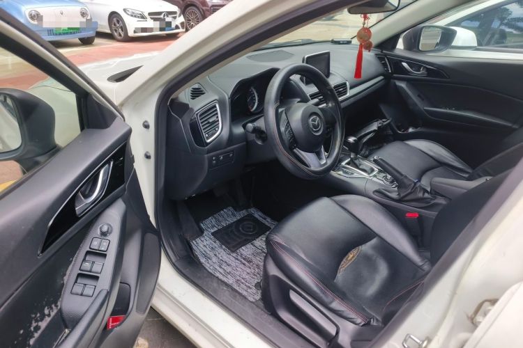 Used Mazda 3 Axela 2014 Sedan 1.5L Automatic Luxury Model Driver Seat